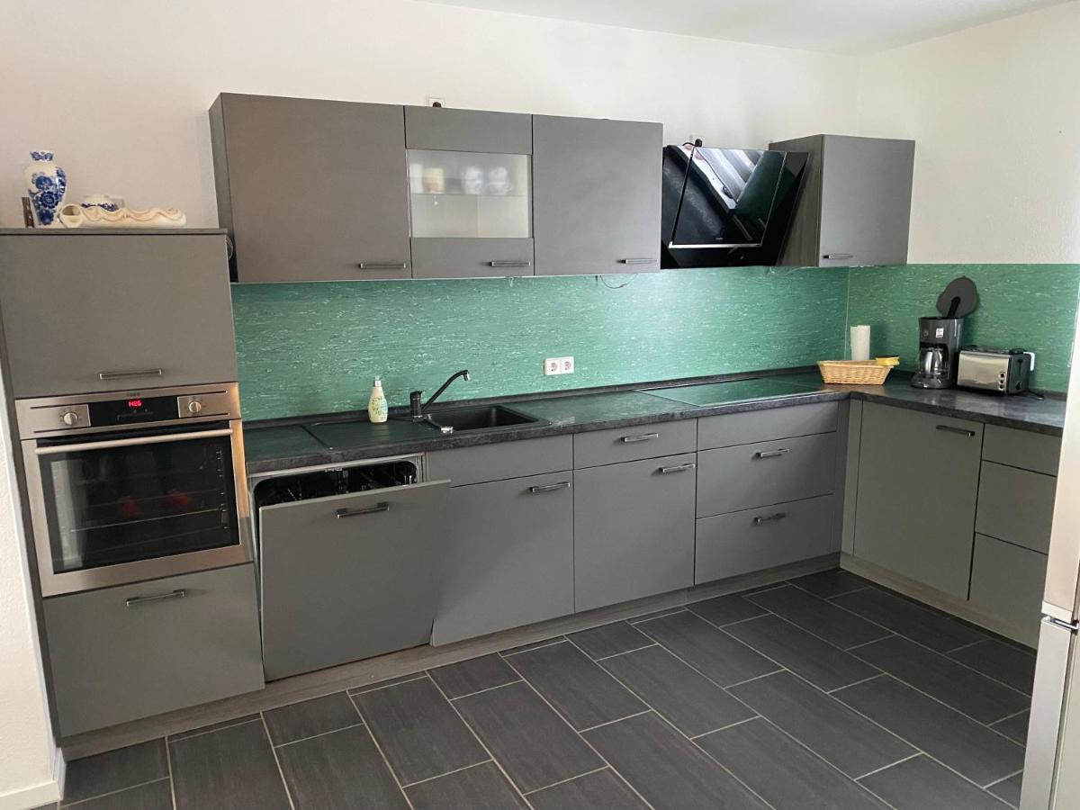 A van Kloppers Ferienwohnung Wiek auf Rügen Exterior foto